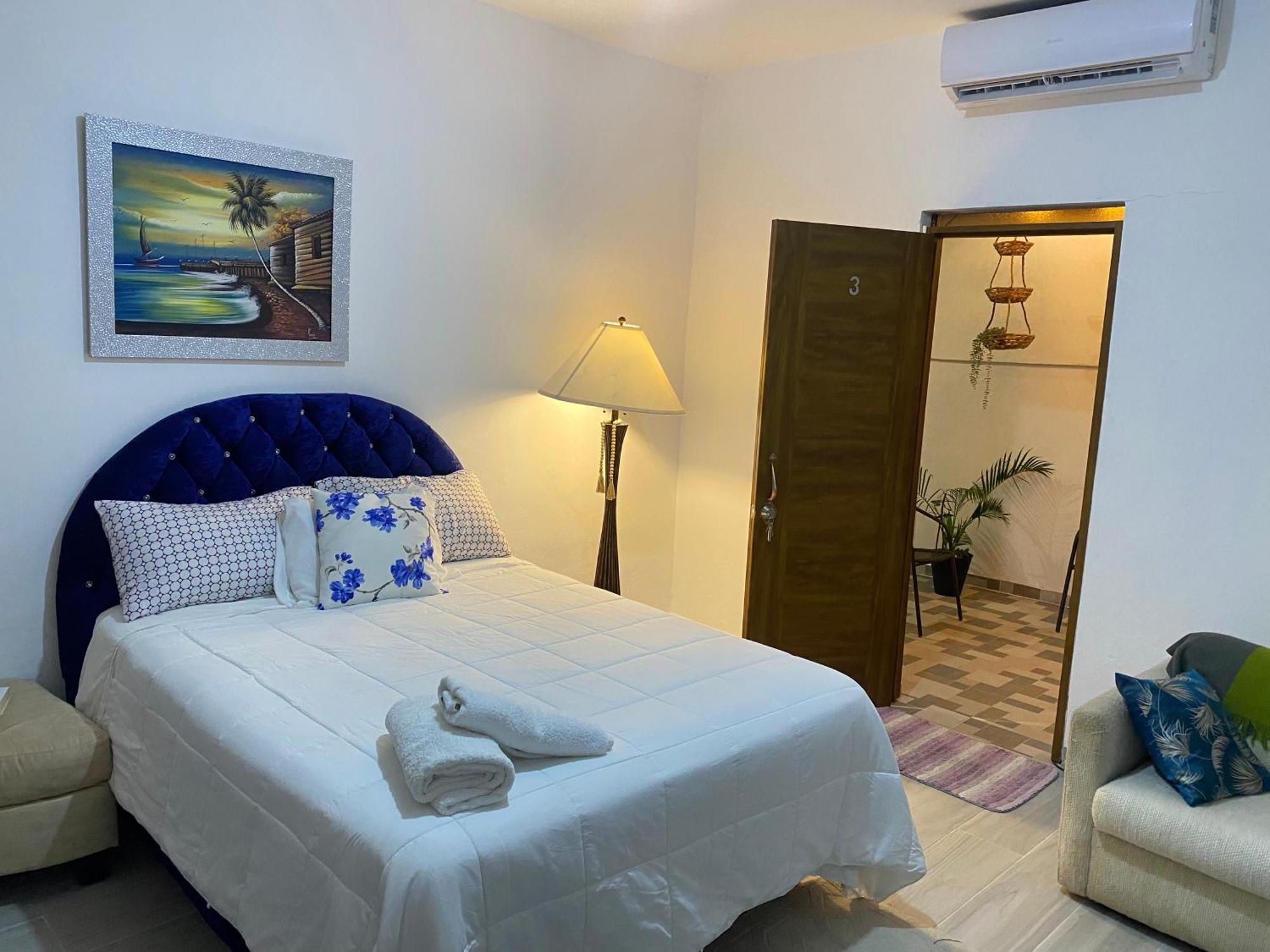 Only Room By Merengue House, 8 Minutos Airport Monte Adentro  Zewnętrze zdjęcie